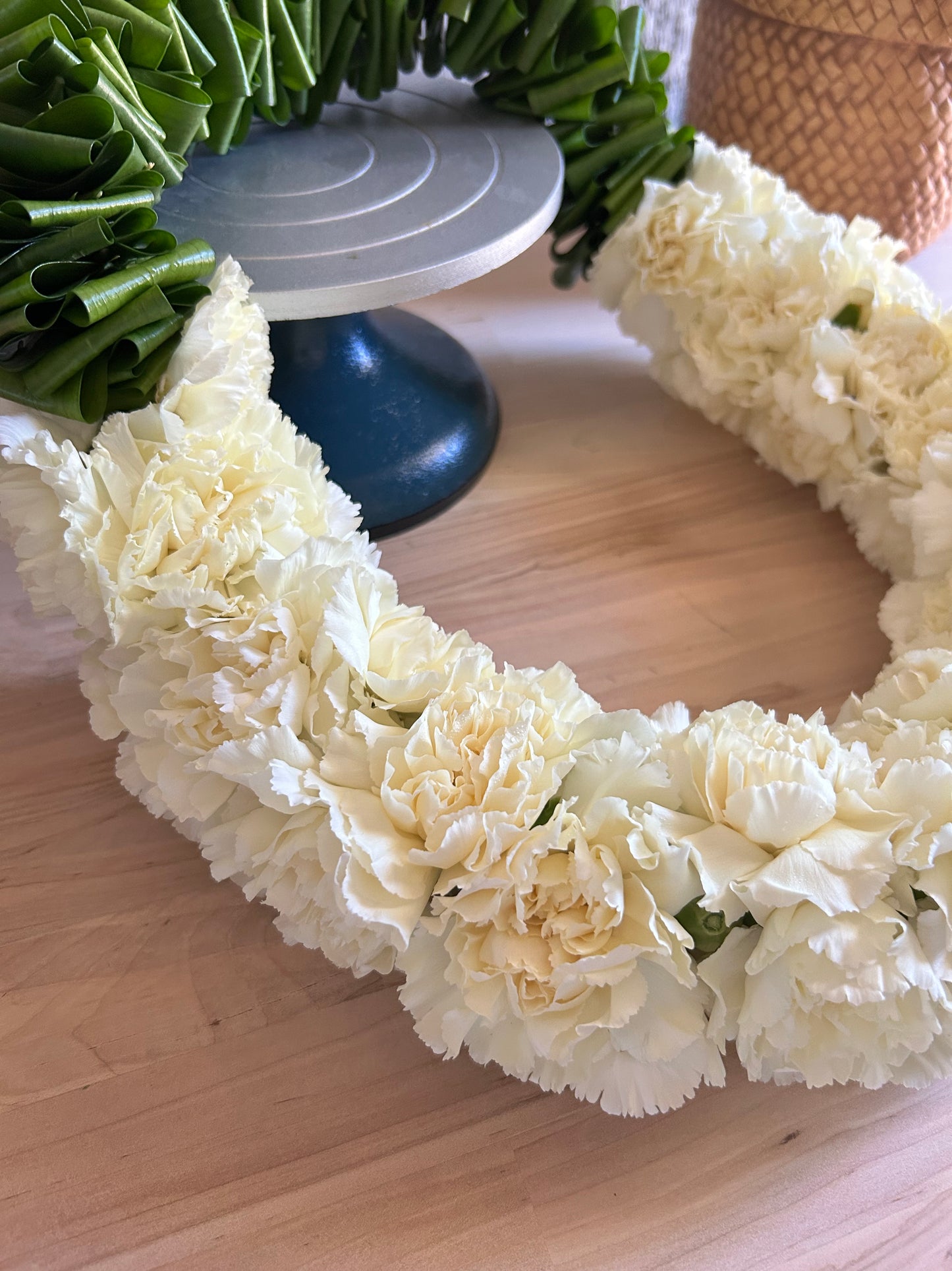 Standard Carnation Lei
